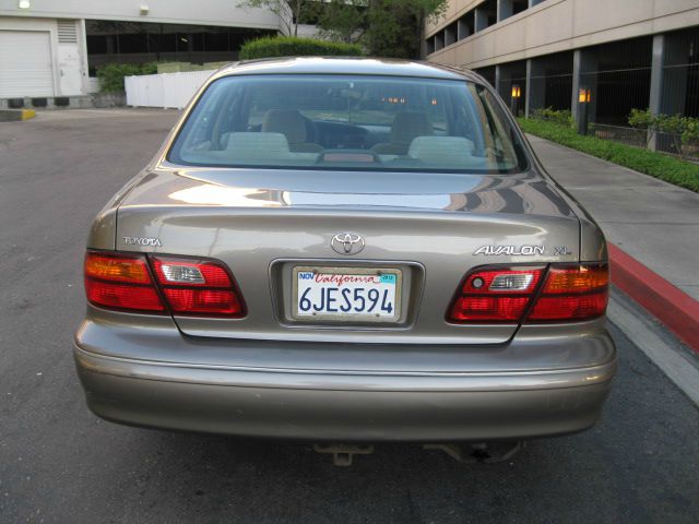 Toyota Avalon 1998 photo 9