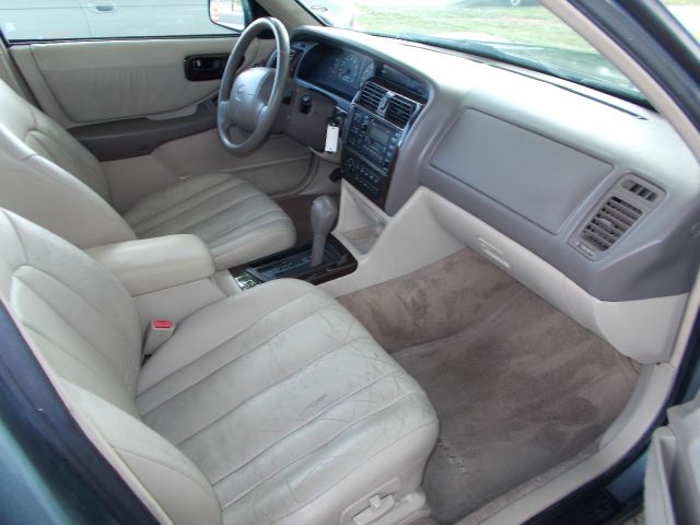 Toyota Avalon 1999 photo 3