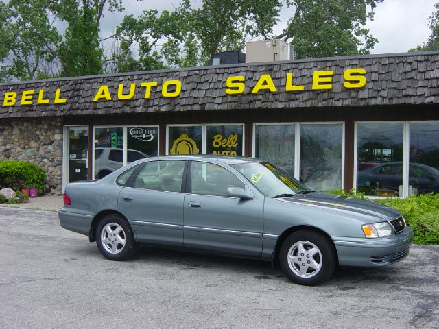 Toyota Avalon 1999 photo 1