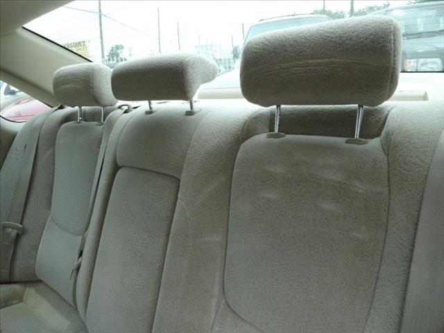 Toyota Avalon 2000 photo 3