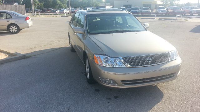 Toyota Avalon 2000 photo 3