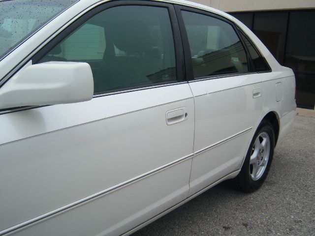 Toyota Avalon 2000 photo 32