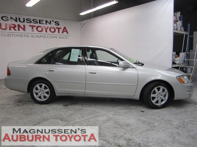 Toyota Avalon 2000 photo 1