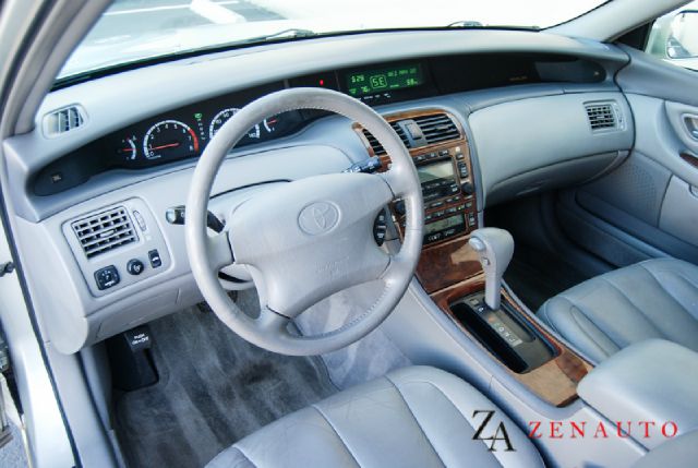 Toyota Avalon 2000 photo 25