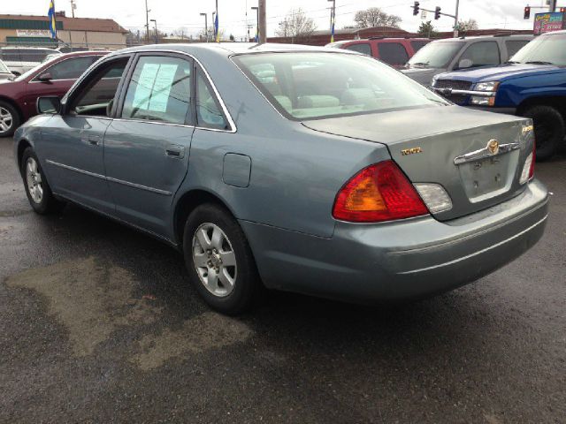 Toyota Avalon 2000 photo 13