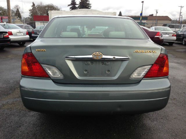 Toyota Avalon 2000 photo 14