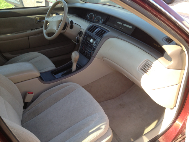 Toyota Avalon 2000 photo 1