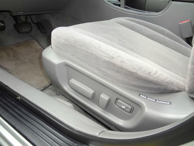 Toyota Avalon 2000 photo 7