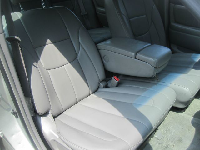 Toyota Avalon 2000 photo 9