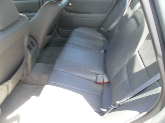 Toyota Avalon 2000 photo 4