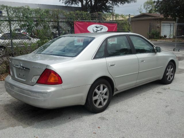 Toyota Avalon 2000 photo 5