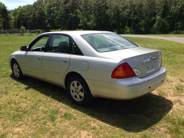 Toyota Avalon 2001 photo 8