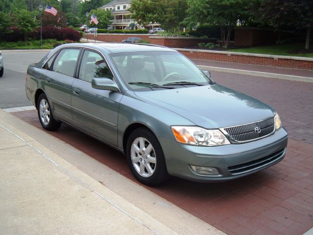 Toyota Avalon 2001 photo 2