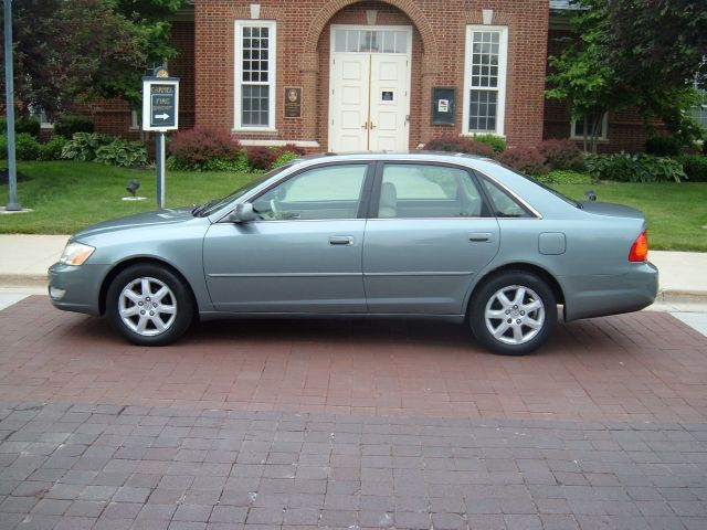 Toyota Avalon 2001 photo 9