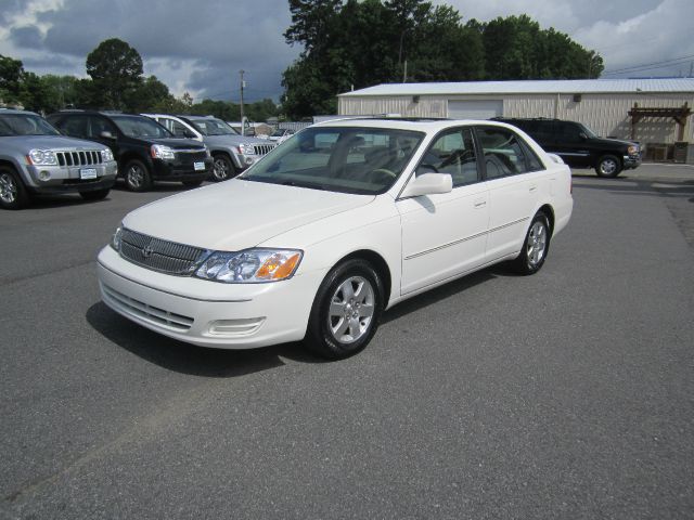 Toyota Avalon 2001 photo 3