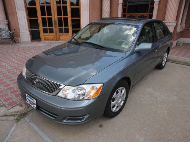 Toyota Avalon Sport 4WD Sedan