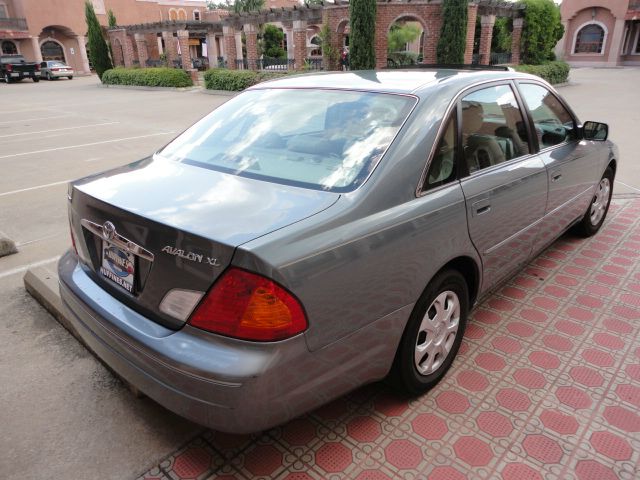 Toyota Avalon 2001 photo 4