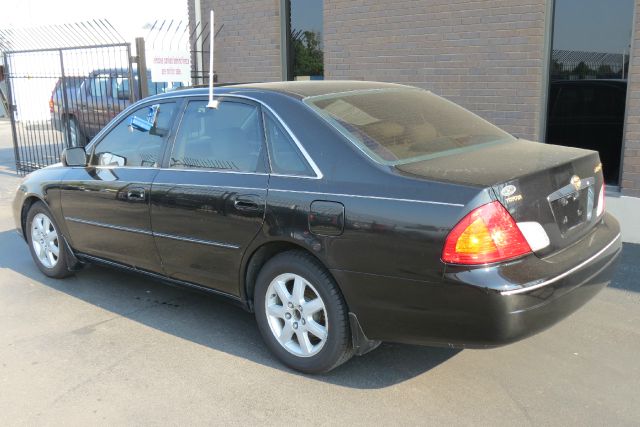 Toyota Avalon 2001 photo 1