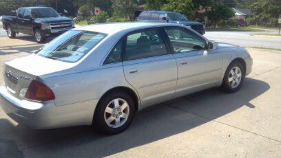 Toyota Avalon 2001 photo 1