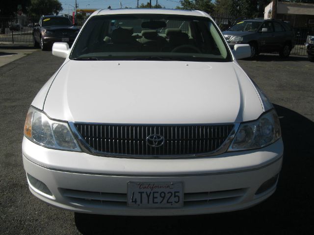 Toyota Avalon 2001 photo 3