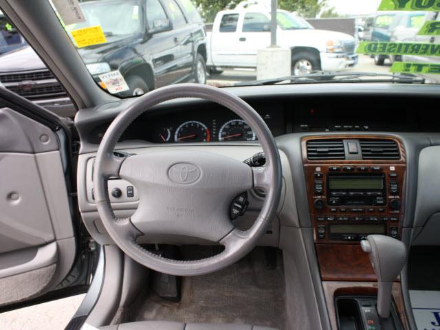 Toyota Avalon 2001 photo 3