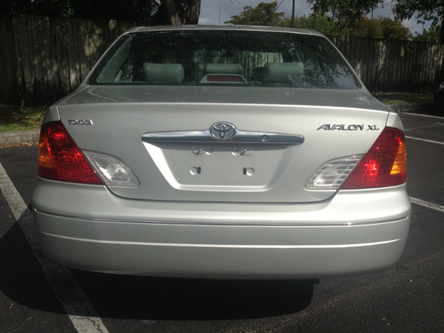 Toyota Avalon 2002 photo 11