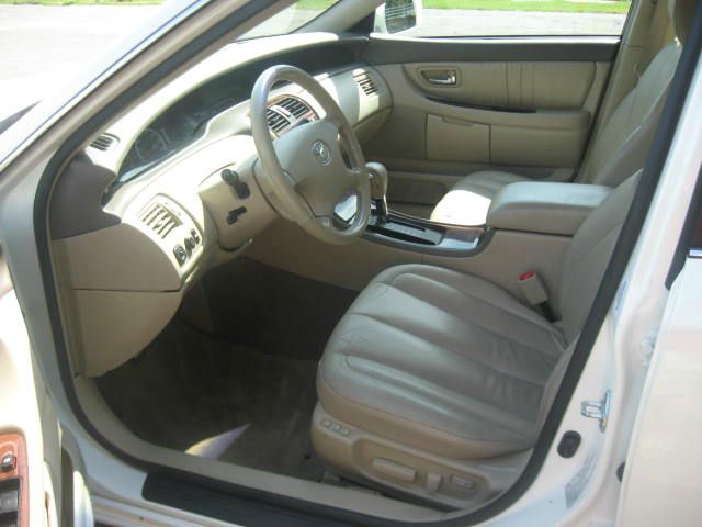 Toyota Avalon 2002 photo 1