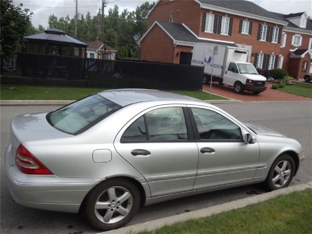 Toyota Avalon 2002 photo 2