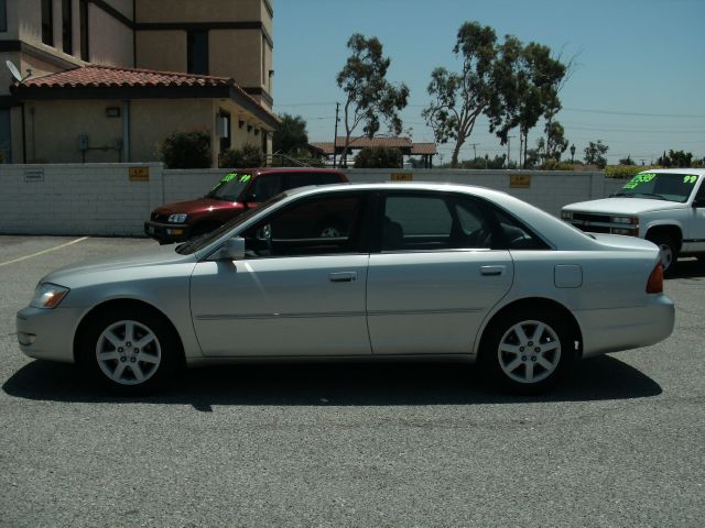 Toyota Avalon 2002 photo 8