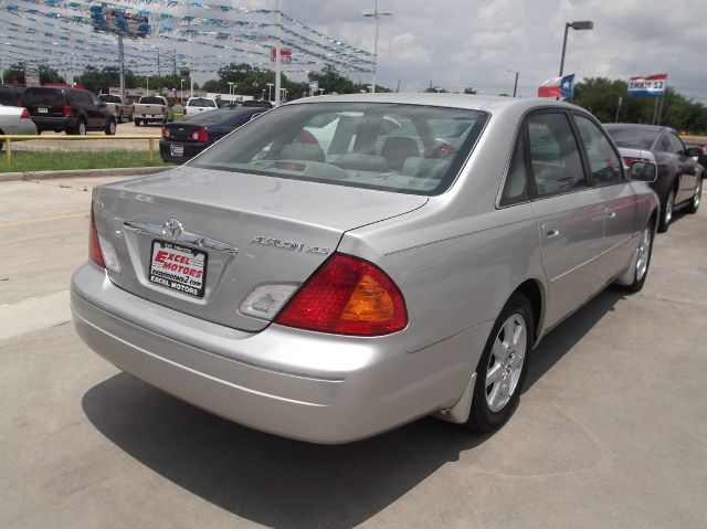 Toyota Avalon 2002 photo 8