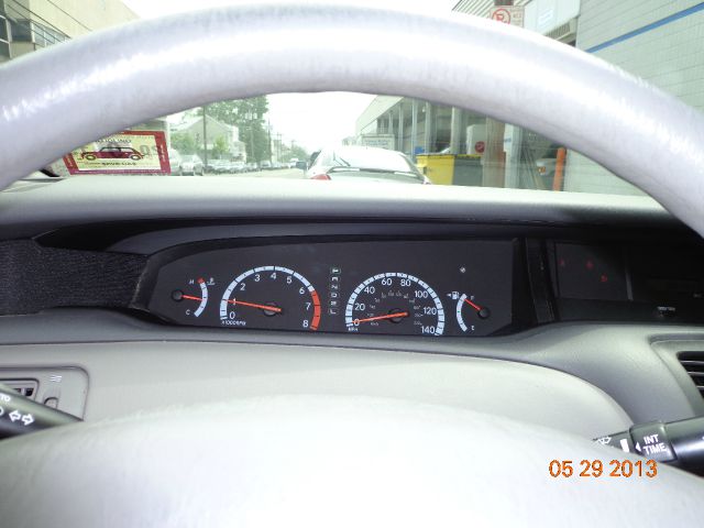 Toyota Avalon 2002 photo 6