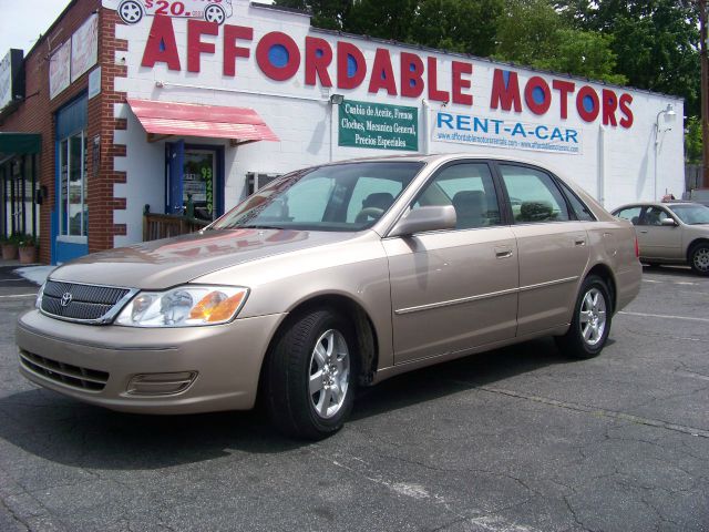 Toyota Avalon 2002 photo 3