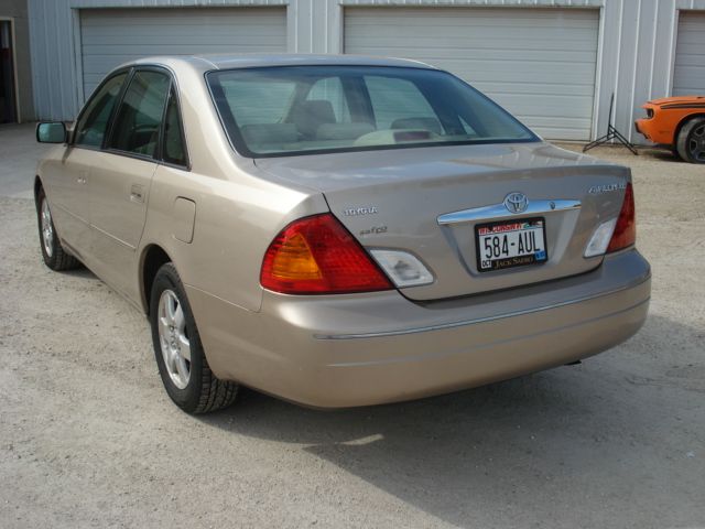 Toyota Avalon 2002 photo 10