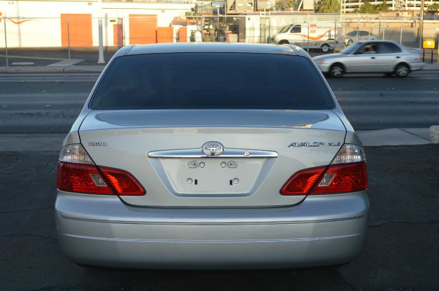 Toyota Avalon 2003 photo 23