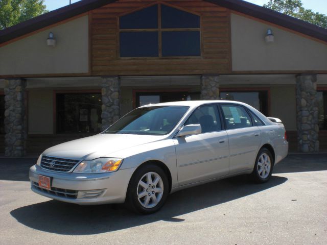 Toyota Avalon 2003 photo 2