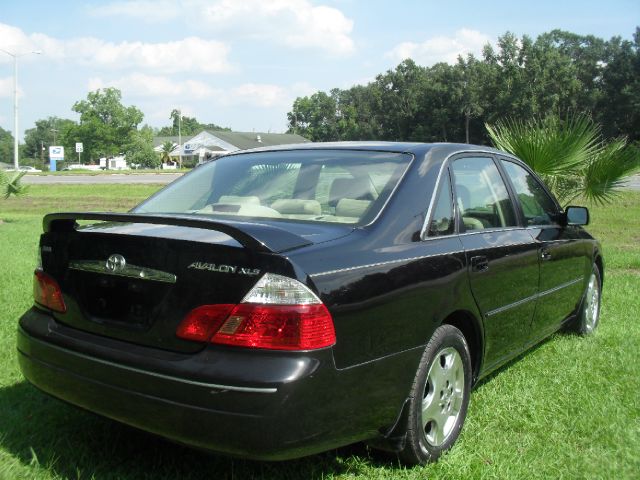 Toyota Avalon 2004 photo 3