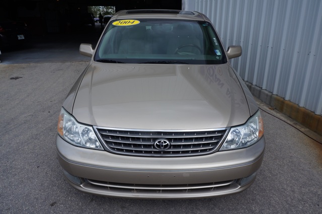 Toyota Avalon 2004 photo 5