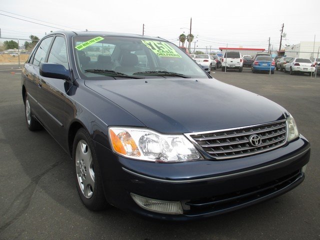 Toyota Avalon 2004 photo 1