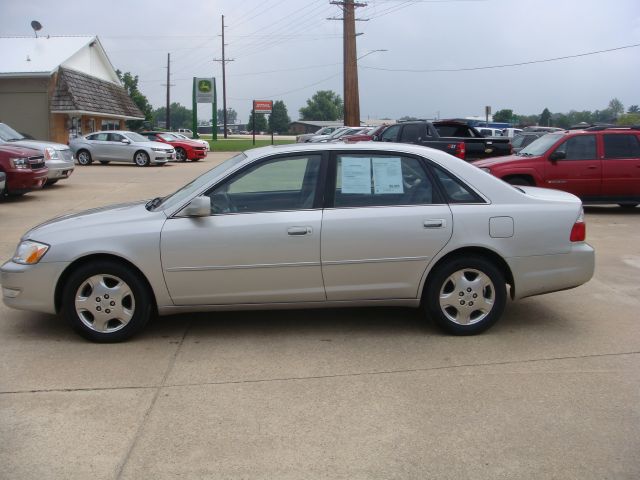 Toyota Avalon 2004 photo 4