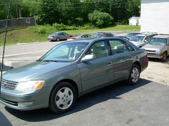 Toyota Avalon 2004 photo 3