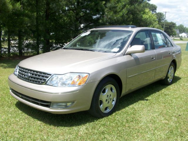 Toyota Avalon 2004 photo 14