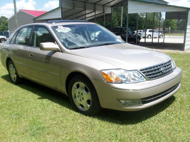 Toyota Avalon 2004 photo 3