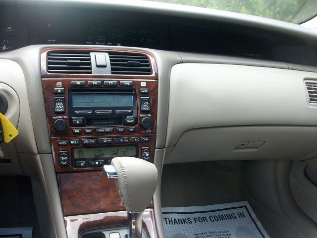 Toyota Avalon 2004 photo 7