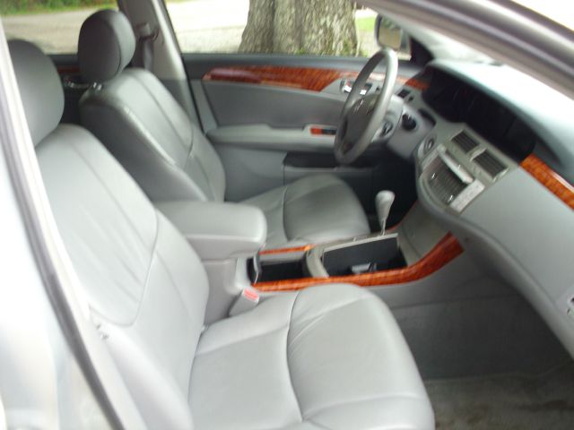 Toyota Avalon 2005 photo 3