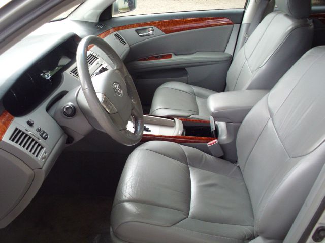 Toyota Avalon 2005 photo 4