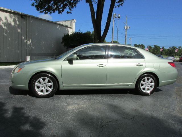 Toyota Avalon 2005 photo 3