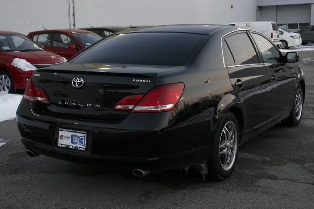 Toyota Avalon 2005 photo 5