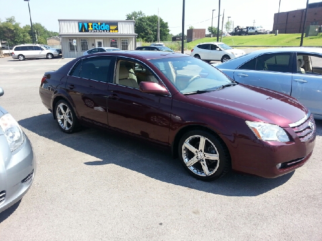 Toyota Avalon 2005 photo 4