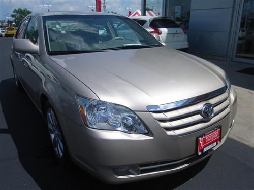 Toyota Avalon XLS Other