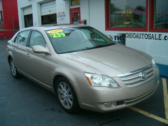 Toyota Avalon 2005 photo 3